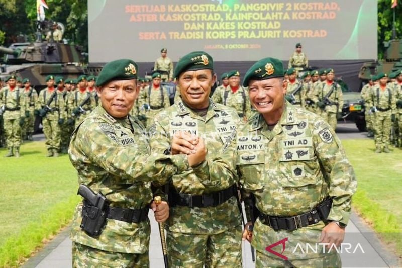Sertijab Panglima Divisi Infanteri 2 Kostrad, Mayjen TNI Susilo Dilantik