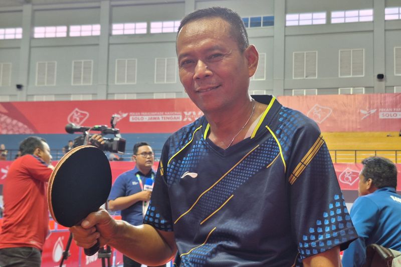 Atlet para tenis Jawa Tengah, Isna Priyanto saat ditemui pewarta seusai pertandingan Peparnas XVII Solo 2024 yang berlangsung di GOR Bung Karno, Sukoharjo, Selasa (08/10/2024). (ANTARA/FAJAR SATRIYO)