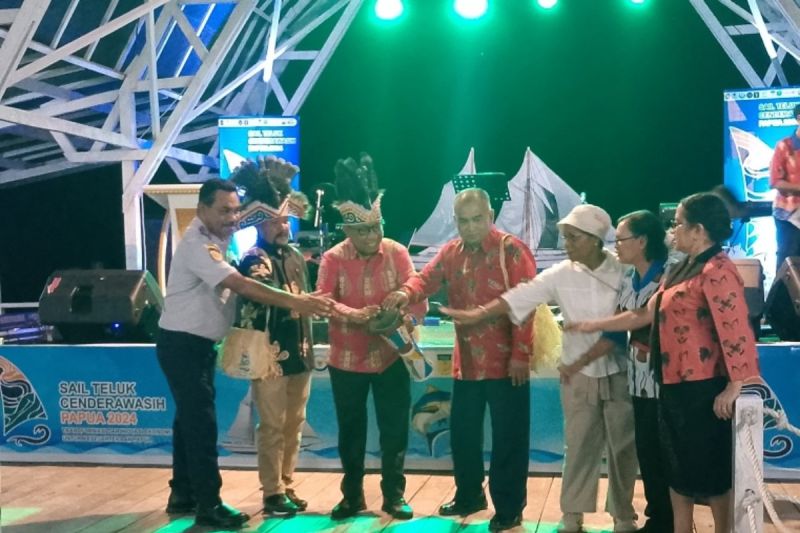 Sail Teluk Cenderawasih, Promosi Pariwisata dan Ekonomi Papua
