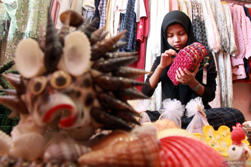 Kementerian Koperasi Fasilitasi 16.785 Pelaku Usaha Mikro