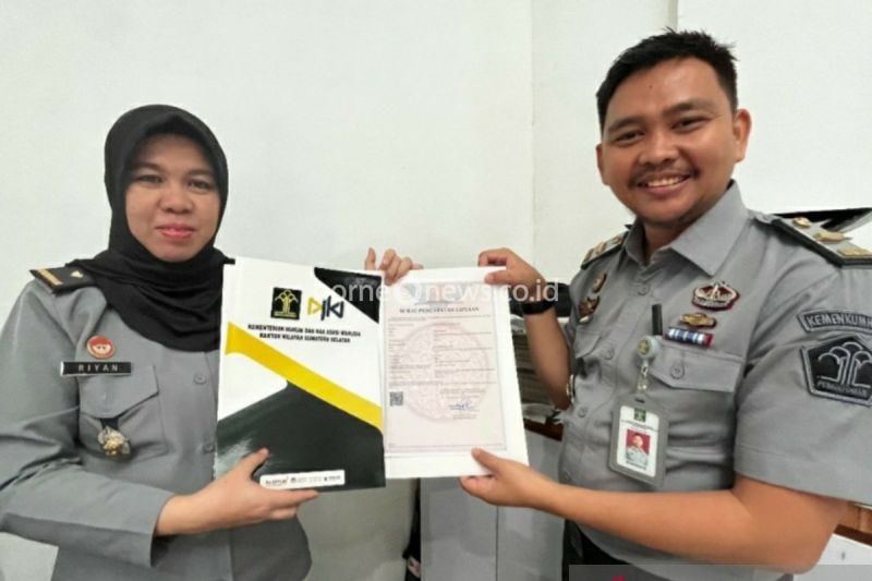 Buku Bait Literasi, Inspirasi 700 Karya Warga Binaan Lapas Lahat