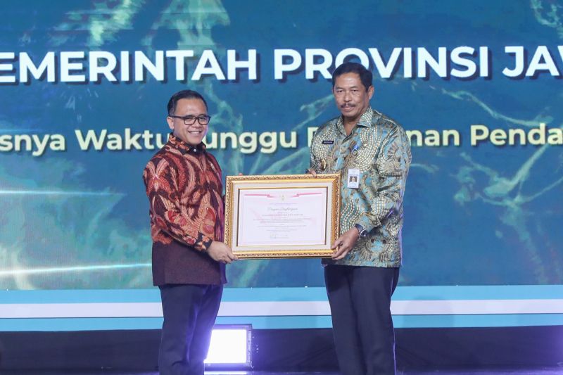 Pemprov Jateng Raih Dua Penghargaan Inovasi Pelayanan Publik