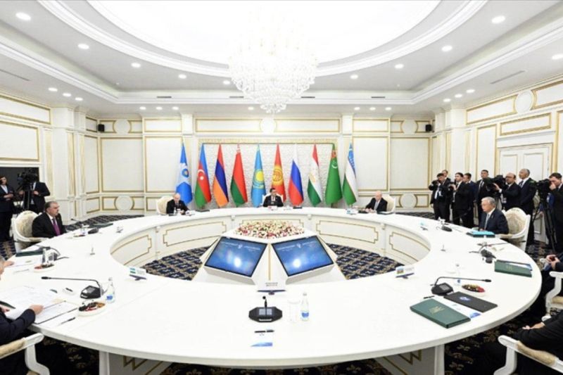Putin Serukan Pentingnya Tatanan Dunia Adil bagi Negara CIS