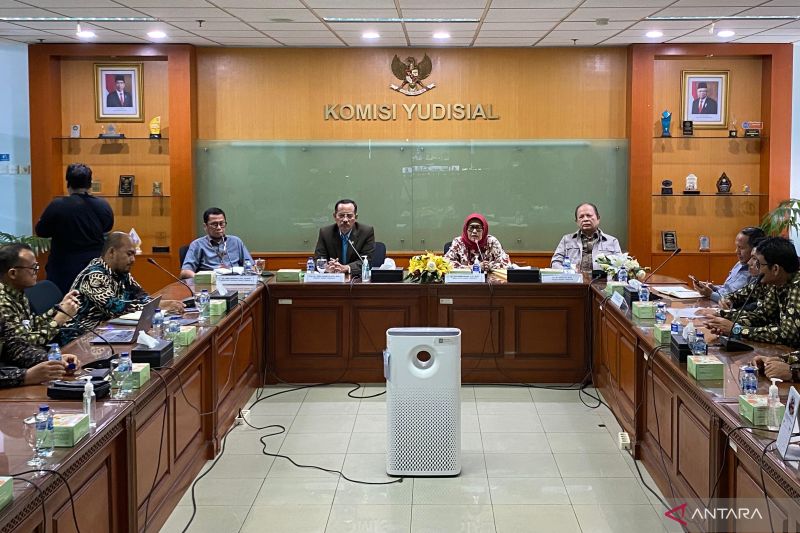 Dukungan Komisi Yudisial untuk Pembahasan RUU Jabatan Hakim