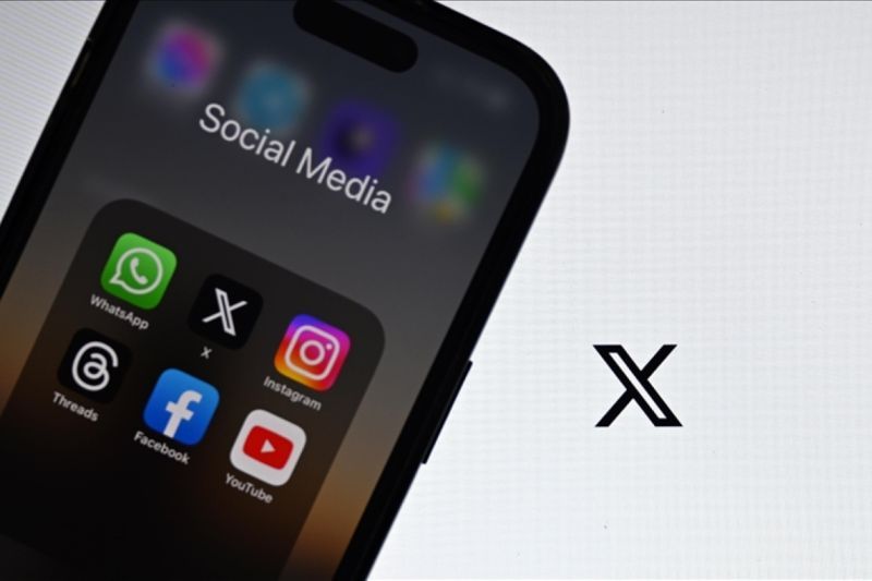 Platform media sosial dan digital telah memainkan peran penting dalam menyebarkan informasi tentang perang di Gaza, tetapi mereka menghadapi tuduhan keberpihakan algoritma dan penyensoran konten, kata para ahli. /ANTARA/Anadolu/py