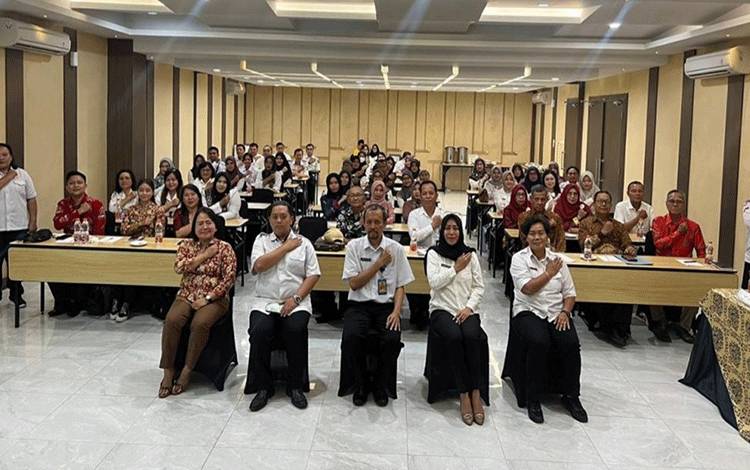 Dinkes Kapuas Dorong Kolaborasi Lintas Sektor untuk Tingkatkan Kesehatan Lansia
