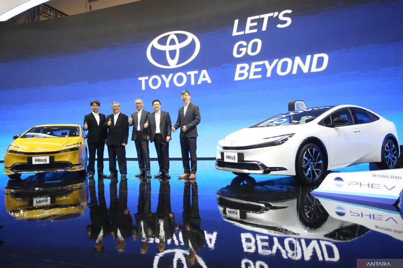Ekspor Toyota TMMIN Capai 177.690 Unit, Fokus pada Kendaraan Elektrifikasi