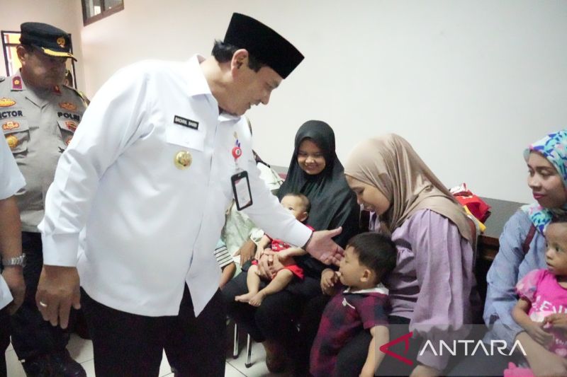 Bachril Bakri Kunjungi Empat Kecamatan Rebut Dukungan Masyarakat