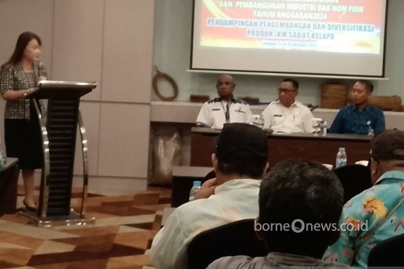 Pelatihan Pengelolaan Sabut Kelapa untuk Penyandang Disabilitas di Biak Numfor