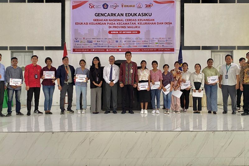 OJK dan UKIM Ambon Ajak Masyarakat Tingkatkan Literasi Keuangan