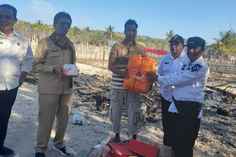 Bantuan Darurat untuk Korban Kebakaran di Sabu Raijua