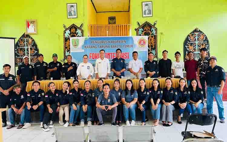 Karang Taruna Barito Timur Gelar Forum Interaksi di Paju Epat