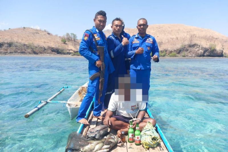 Polisi Tangkap Nelayan Terapkan Praktik Ilegal Pengeboman Ikan