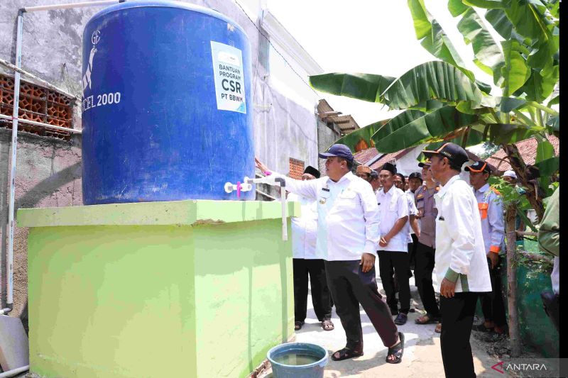 Bantuan Sumur Bor Satelit untuk Warga Muaragembong Bekasi