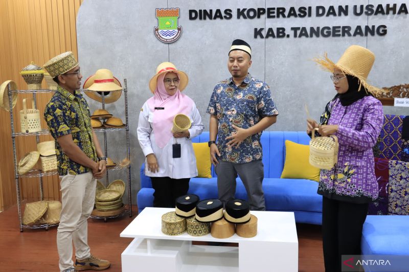 Pemkab Tangerang Dorong Kerajinan Bambu Sebagai Produk Unggulan