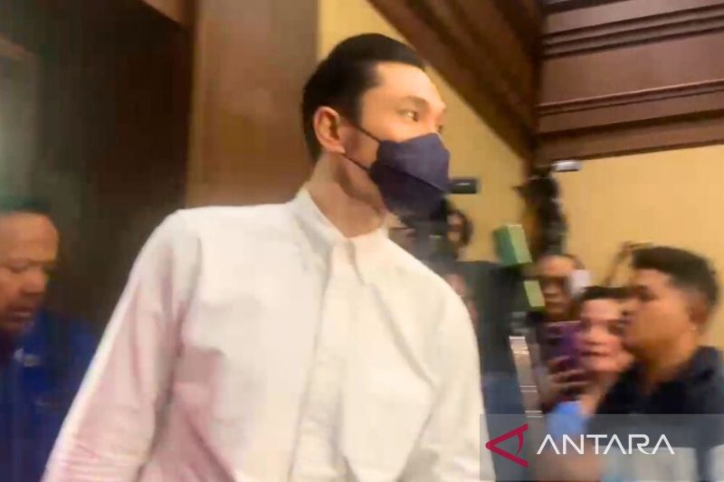Sandra Dewi Bersaksi, Suami Hanya Bantu Teman dalam Kasus Korupsi