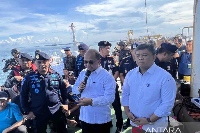 Dua Kapal Dikenakan Sanksi Diduga Sedot Pasir Ilegal di Batam