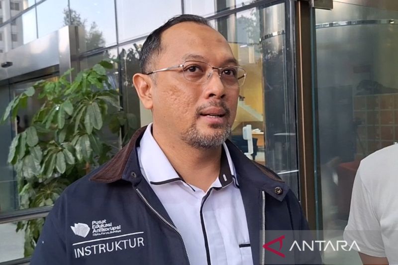 KPK Sita 11 Mobil Usai Geledah Rumah Ketua Pemuda Pancasila Japto Soerjosoemarno