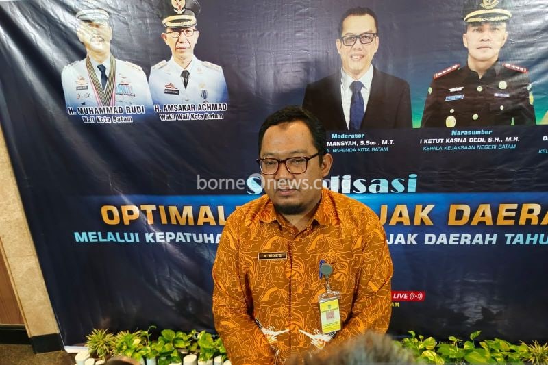 Bapenda Batam Tagih Pajak Restoran, Siapkan Pemasangan Spanduk