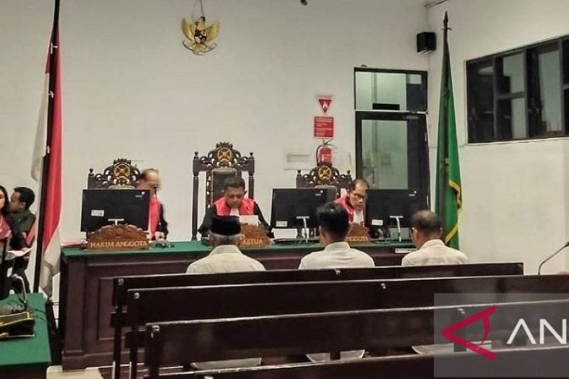 Tiga Terdakwa Korupsi Dana Desa di Ambon Dijatuhi Vonis Berat