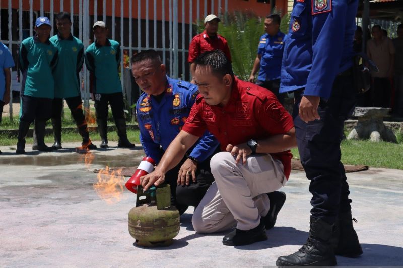 Simulasi Penanganan Kebakaran di Lapas Gorontalo untuk Tingkatkan Kesiapsiagaan