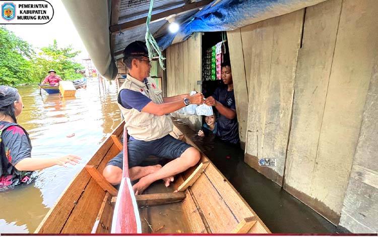 BPBD Murung Raya Dirikan Dapur Umum untuk Bantu Korban Banjir