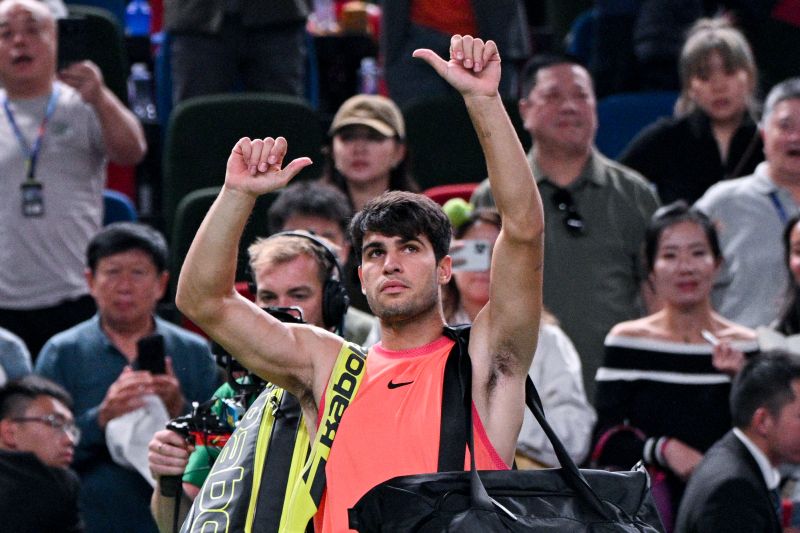Alcaraz Tersingkir Dari Shanghai Masters, Machac Melaju ke Final