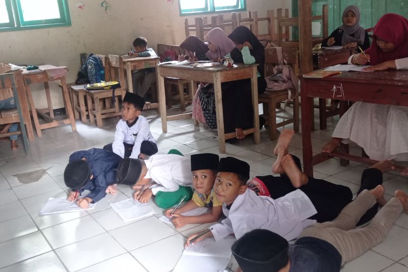 Pemkab Lebak salurkan Rp3,5 miliar untuk 199 lembaga keagamaan