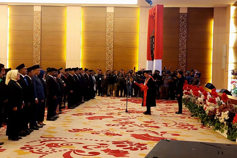 Pelantikan 35 Anggota DPR Papua Barat Daya untuk Periode 2024-2029
