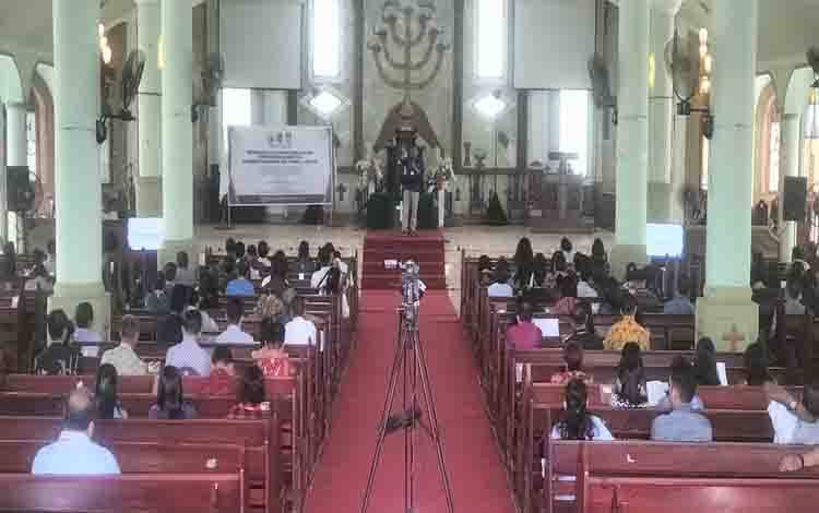 Ratusan Peserta Ikuti Seminar Pelayanan Gereja Bagi Penyandang Disabilitas