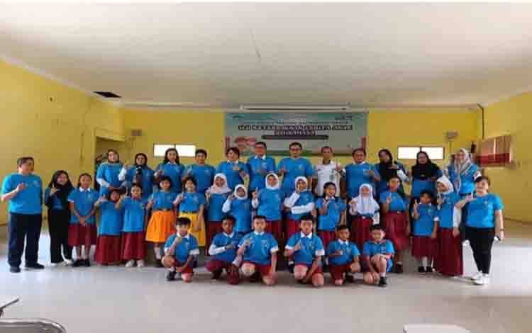 Guru dan Siswa Antusias Ikuti Uji Keterbacaan Cerita Anak Dwibahasa di Barito Selatan