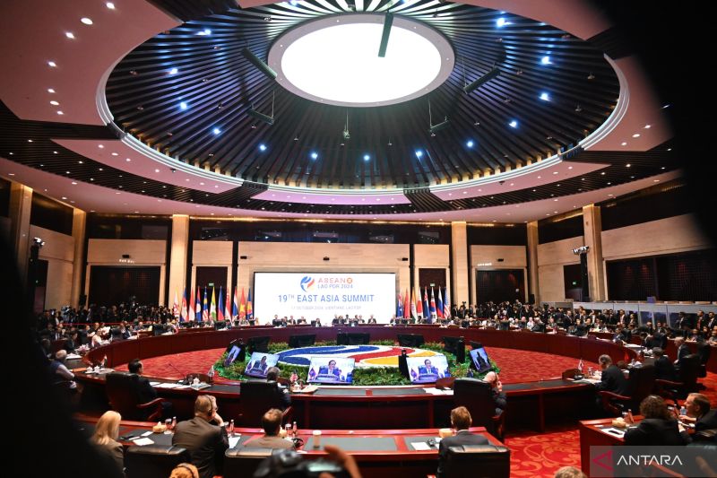 Wapres Ma'ruf Amin Dorong Pengakuan Palestina di KTT Asia Timur