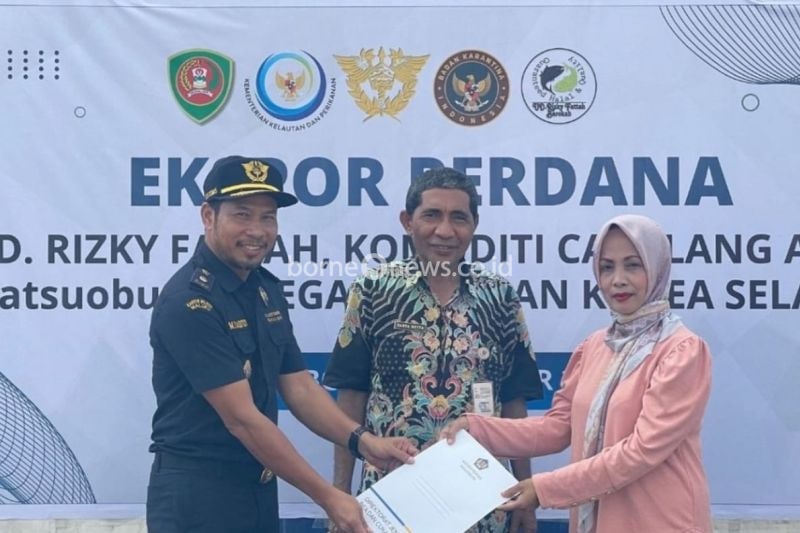 Ekspor Perdana Ikan Kayu dari Ambon Menuju Korea Selatan