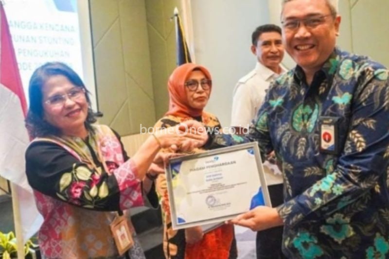 DPPKB Ambon Raih Juara Umum dalam Program Penurunan Stunting