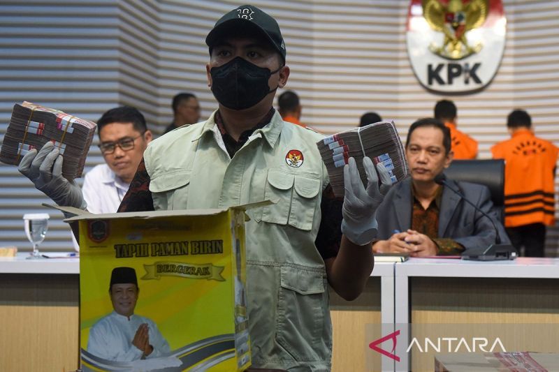 Gubernur Kalsel Sahbirin Noor Ajukan Praperadilan Terkait Kasus Suap