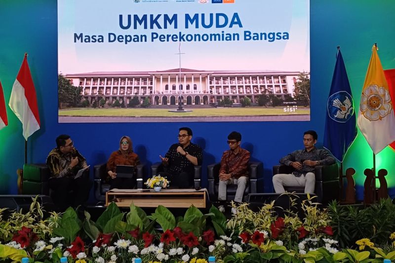 Kampus Sebagai Pabrik Wirausaha Menuju Indonesia Emas 2045