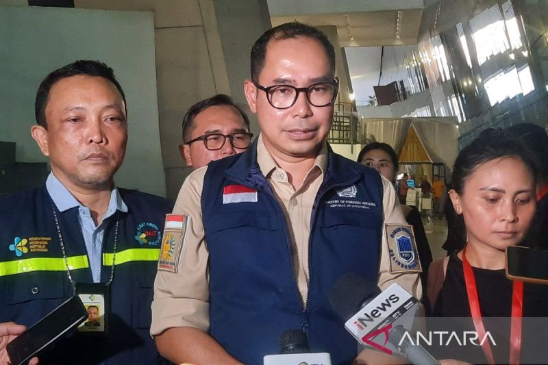 Evakuasi 14 Warga Indonesia dari Lebanon di Tengah Konflik