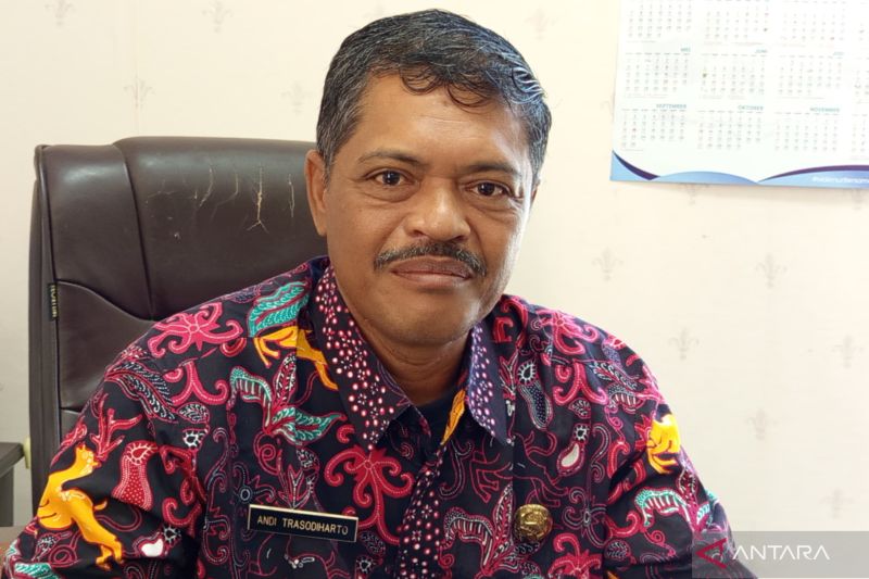 Pemerintah Penajam Paser Utara Bagikan Bibit Cabai untuk Pangan Keluarga