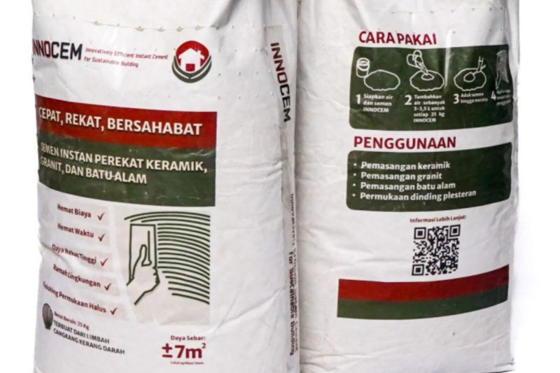 Semen ramah lingkungan "Innocem" hasil inovasi tim mahasiswa FEB UGM (ANTARA/HO-Humas UGM)