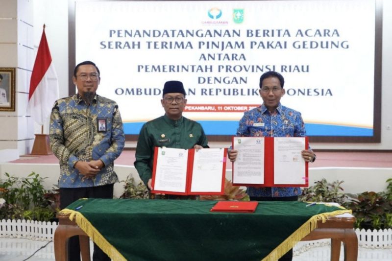 Pemprov Riau Fasilitasi Kantor Ombudsman untuk Tingkatkan Pelayanan Publik