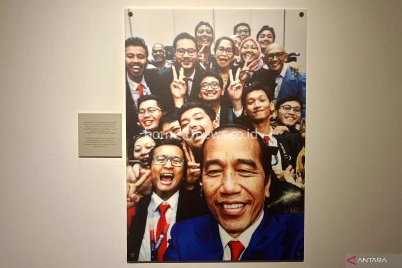 Pameran Foto Legasi Jokowi Hadirkan Momen Menarik Presiden