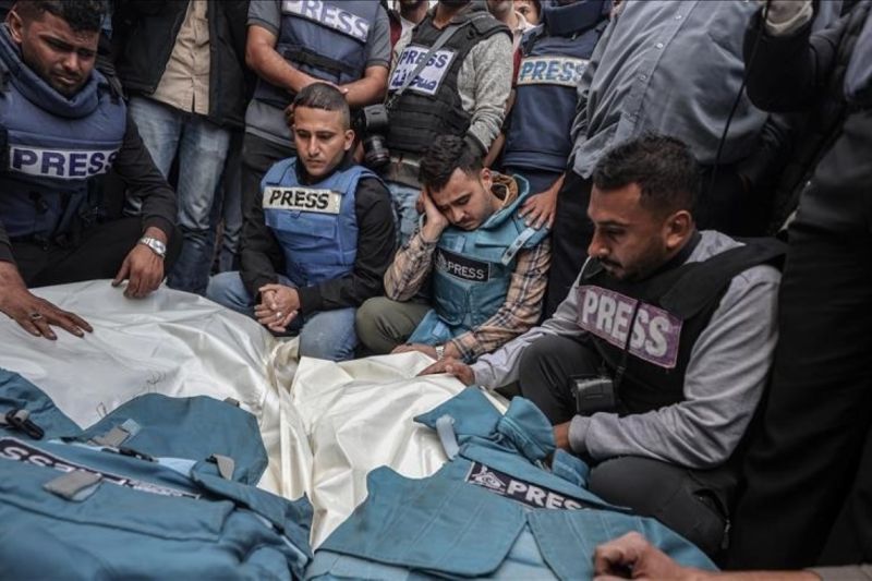 Rezim Zionis Serang Jurnalis, Korban di Gaza Meningkat Drastis