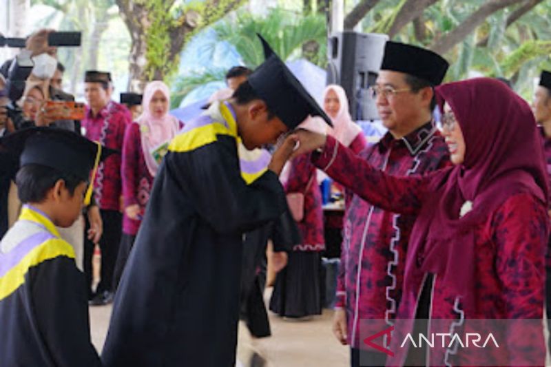 Wisuda Akbar Santri TK/TPA Al-Quran di Banjarmasin, Wali Kota Apresiasi Pendidikan Islam