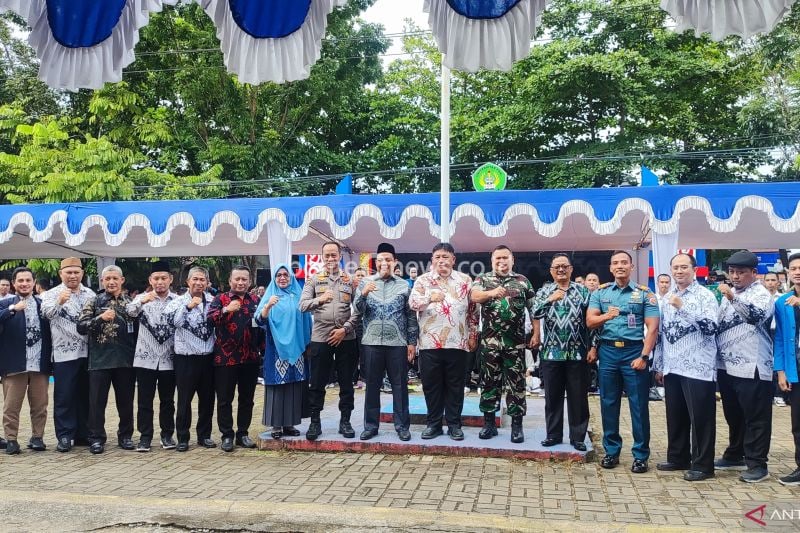 Rektor PGRI Pontianak Ajak Mahasiswa Jadi Pemimpin Masa Depan