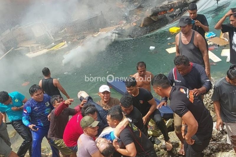 Speedboat Bella 72 Terbakar di Pelabuhan Bobong, Lima Korban Jiwa