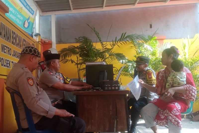 Kepolisian Bantu Warga Korban Kebakaran Urus Dokumen Hilang