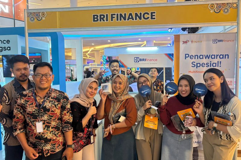 BRI Finance Perkuat Literasi Keuangan di Multifinance Day 2024