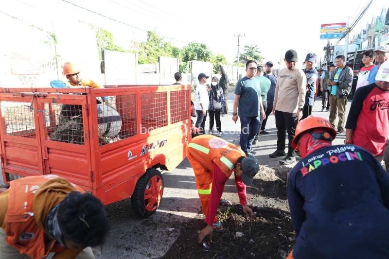 Pemantauan Lapangan Pj Wali Kota Makassar Jelang Penilaian Adipura