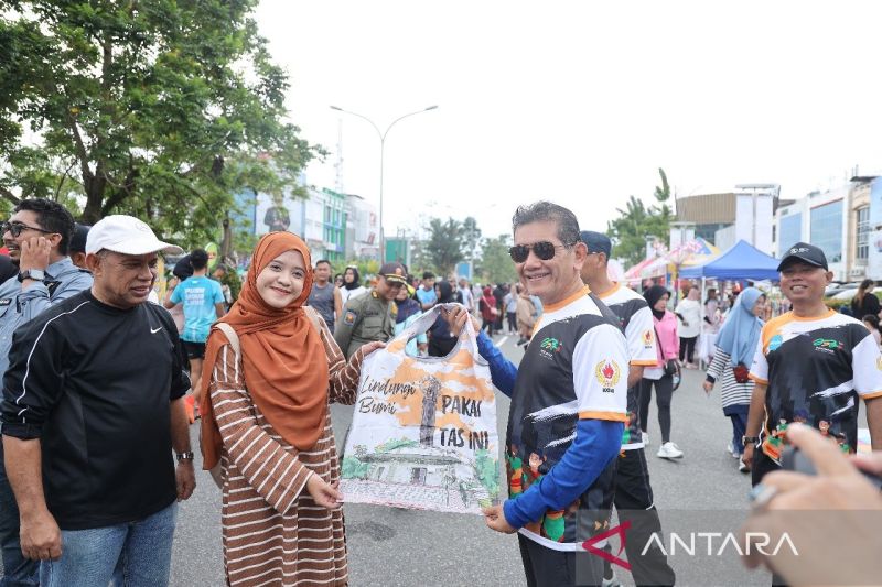 Pemkot Pontianak Luncurkan Kampanye Gerakan Tanpa Plastik untuk Masyarakat
