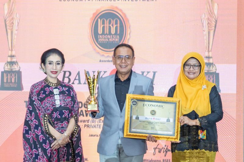 Bank DKI Raih Tiga Penghargaan dalam Annual Report Award 2024